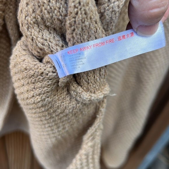 Free People Beach Knit Sweater Oversized Resortwear Casual Minimalist Sz XSmall - Picture 5 of 7